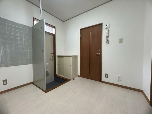 プロスパーハウス 玄関