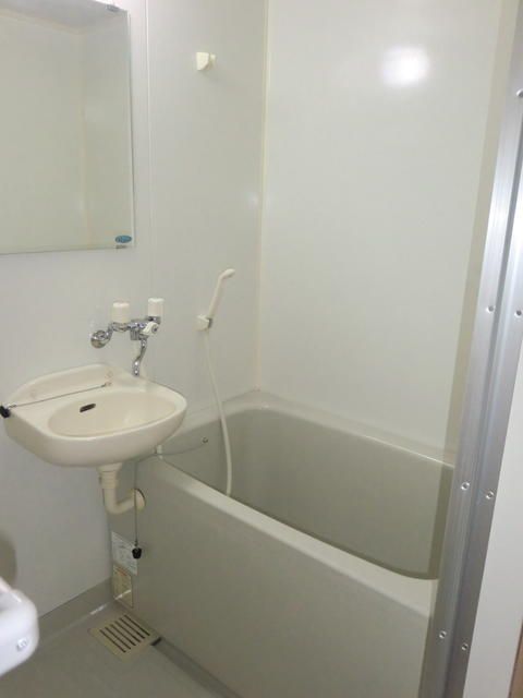 ハイウェル湘南台 風呂画像