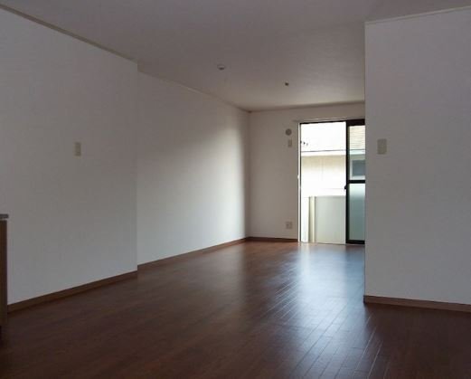 ハイツスイーダN リビング