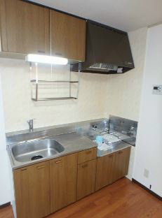 ハイツスイーダN キッチン