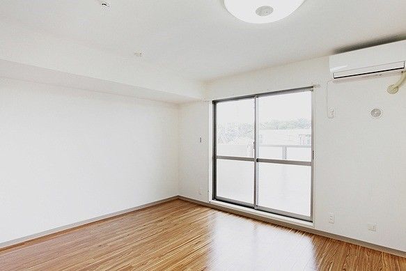 ラピスリーオ  リビング