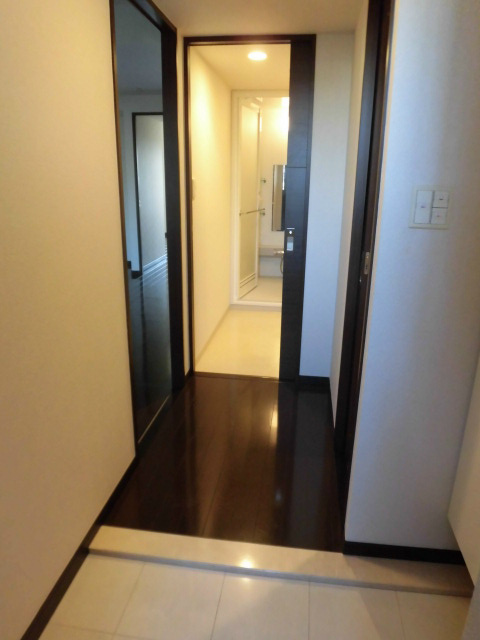 ハピネスレジデンス茅ヶ崎ウエスト 玄関