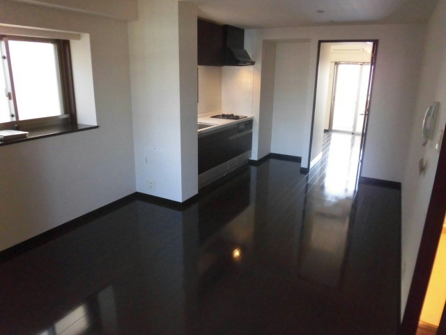 ハピネスレジデンス茅ヶ崎ウエスト リビング