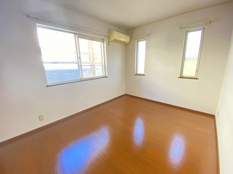 ガーデンコートS ベッドルーム