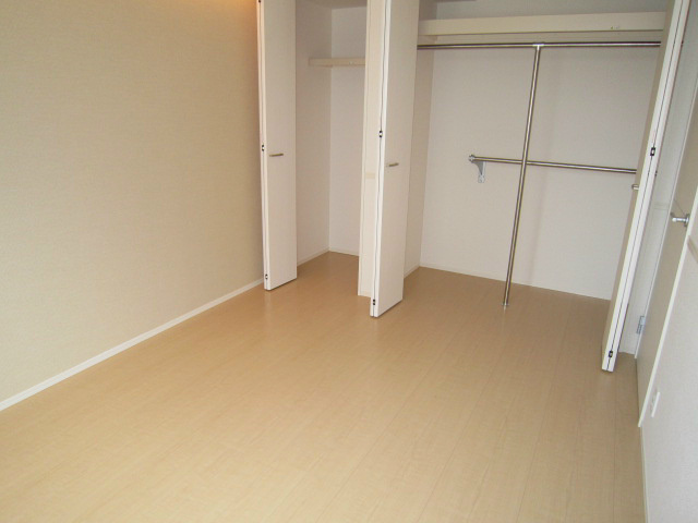 ユニヴェール　C ベッドルーム