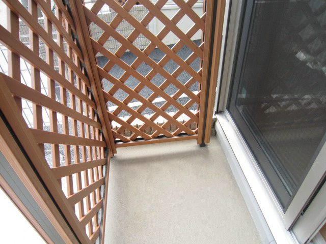 ユニヴェール　C ベランダ