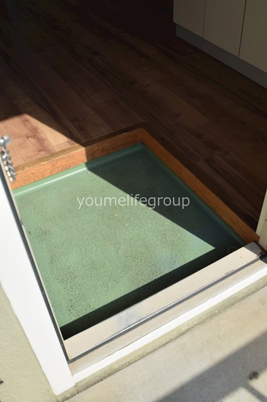 妙見サンハイツ 玄関