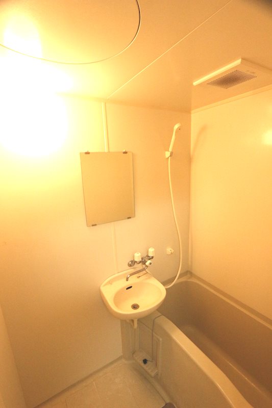 アドミラブール  風呂画像