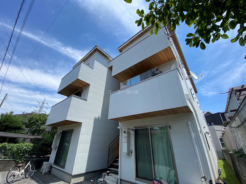 mahana 303号室 外観
