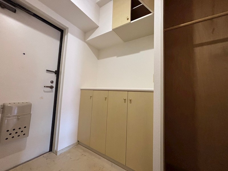 ライオンズマンション湯河原第３ 玄関