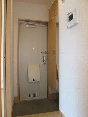 ディアベルジュ湘南　&amp;alpha;館 玄関