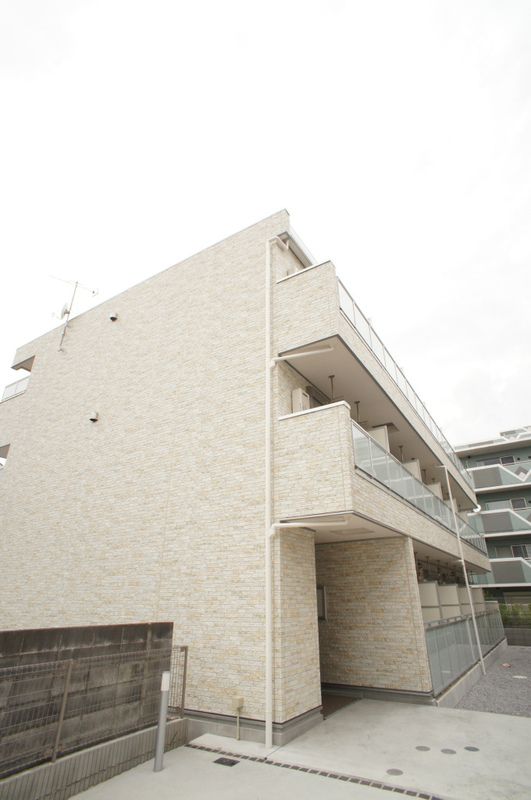 リブリ・厚木旭町Ⅱ 101号室 外観