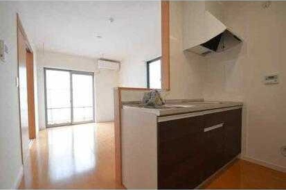 フォレスト湘南 リビング