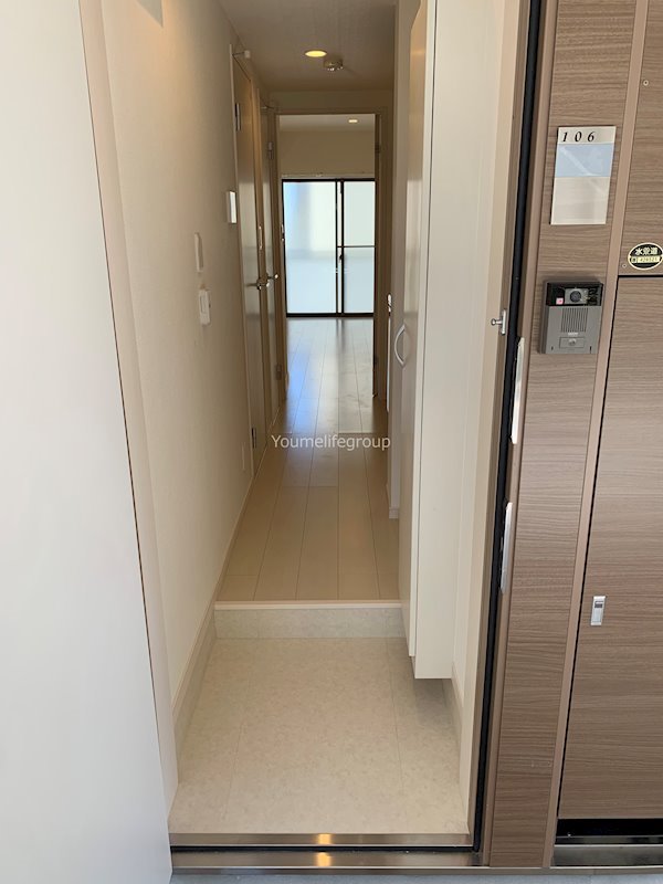 リブリ・厚木旭町Ⅱ 玄関