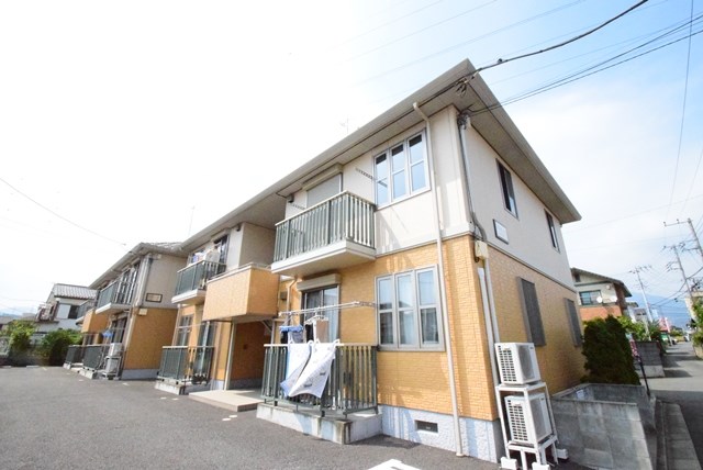 プリムヴェールⅡ 202号室 外観