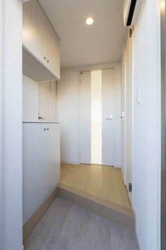 トレリッシュ湘南 玄関