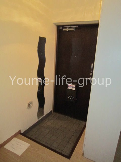 フリージア 玄関