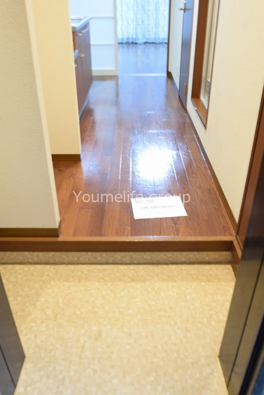 アルファコート鵠沼 玄関