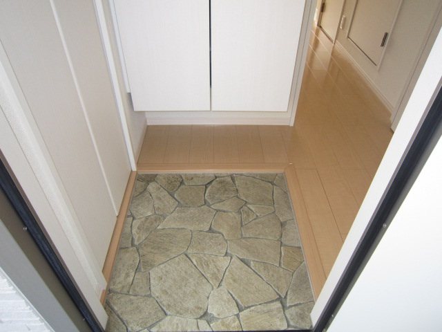 メゾン　ド　コンフォール 玄関