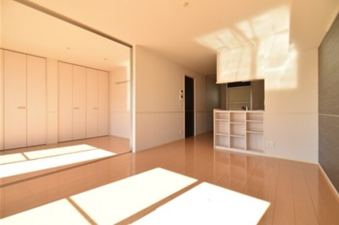 ザ・パーシモン　B リビング