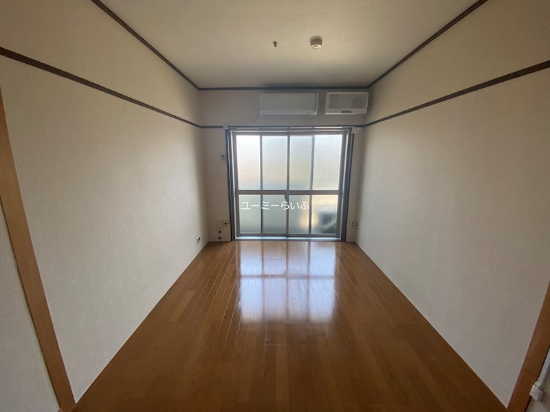 桜ヶ丘ハイム リビング