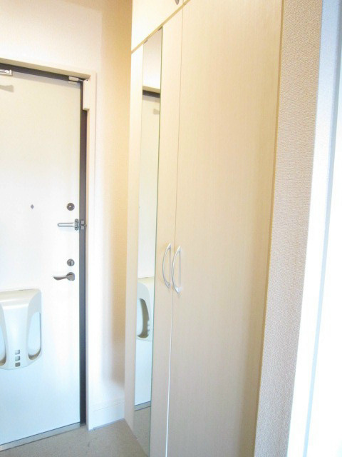 アーク・ヒルズ 玄関