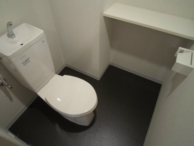 ハイブリッジ湘南Ⅲ トイレ