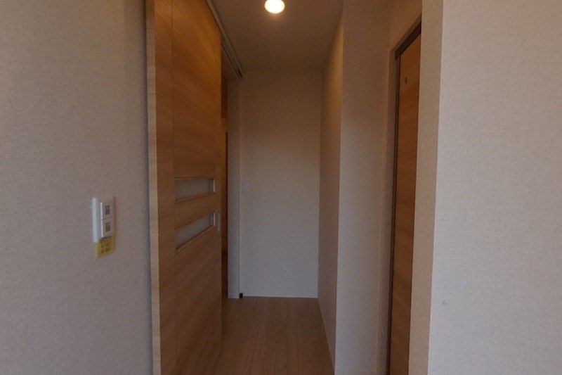 リオン湘南 玄関