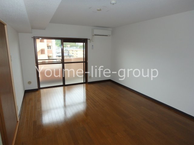 サンジュネス湘南 リビング