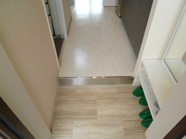 クォーツマンション 玄関