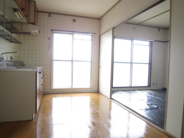 メゾン星崎 リビング