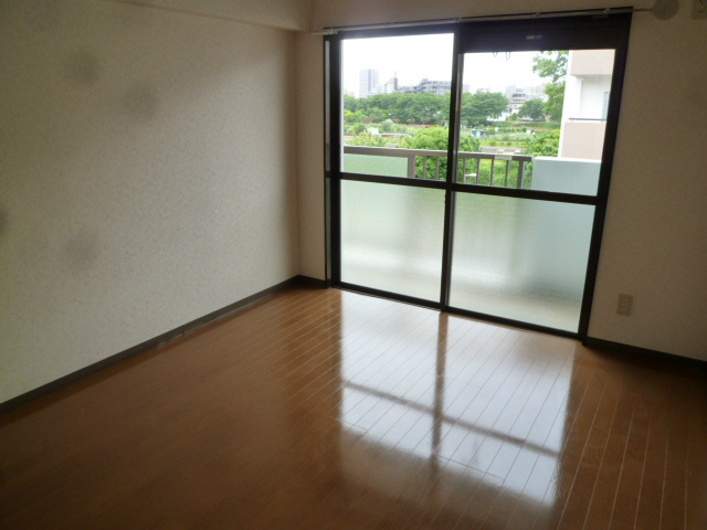 ウィスタリア その他1