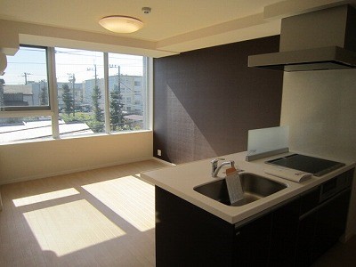 コモドレジデンス リビング