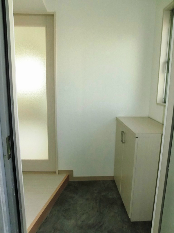 ル リアン湘南 玄関