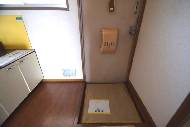 ハイツ松原 玄関