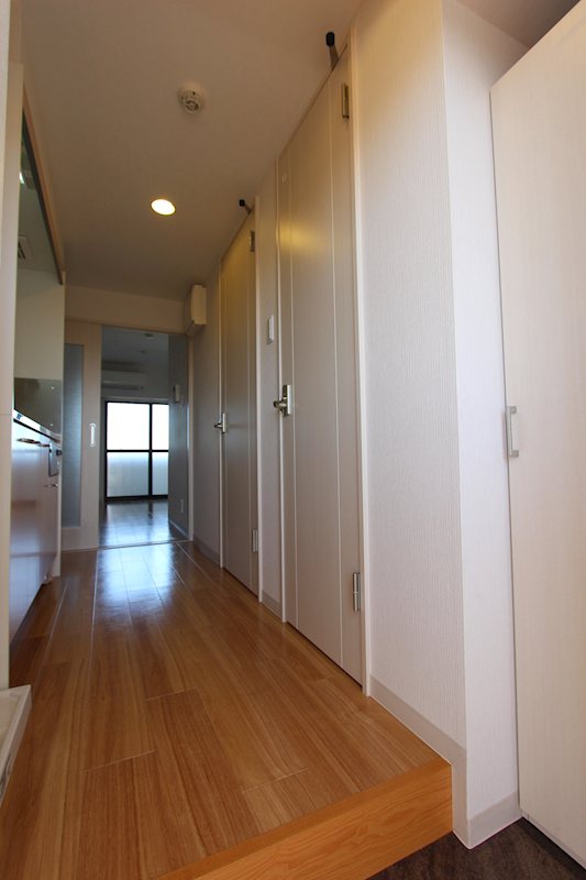 メゾンド・ピア7 玄関