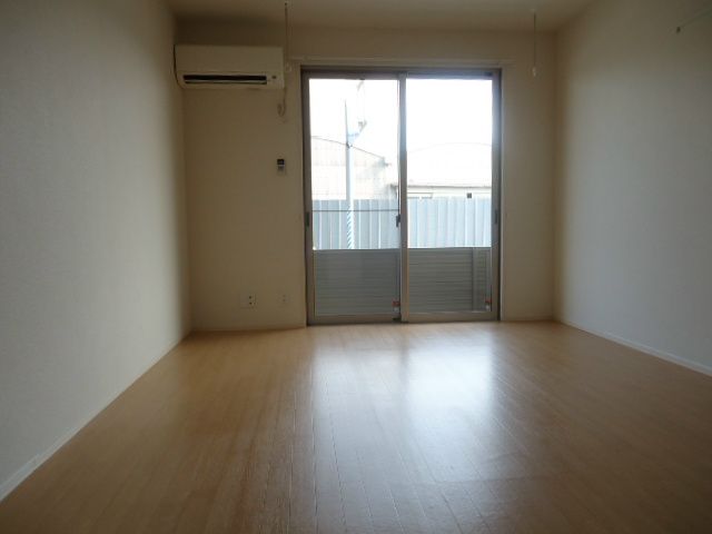ヴィラ新天地 ベッドルーム