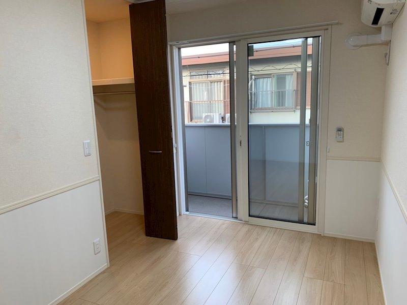 ルピナコートA ベッドルーム