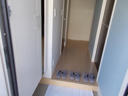 クレールソフィア 玄関