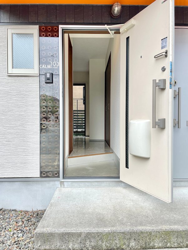 Calm楓 （カームカエデ） 玄関