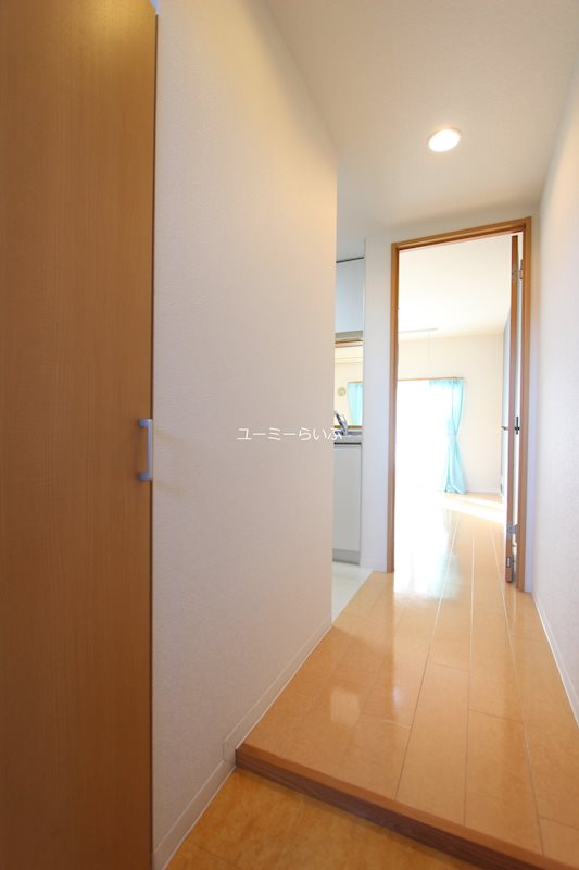 フィオーレ茅ヶ崎 玄関