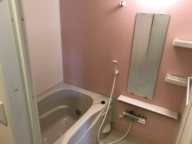 シェネ 風呂画像