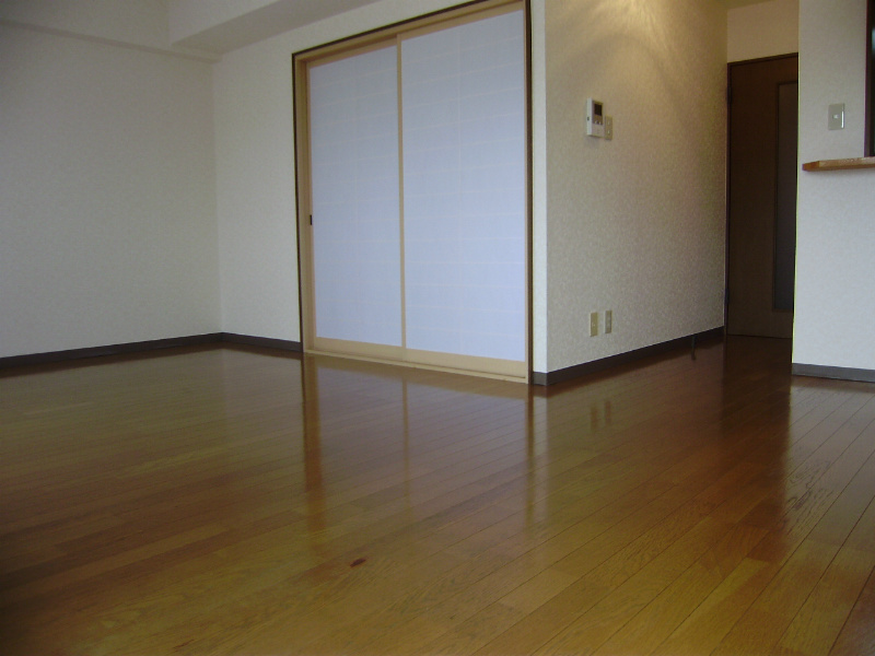 グランエイト総合公園 リビング