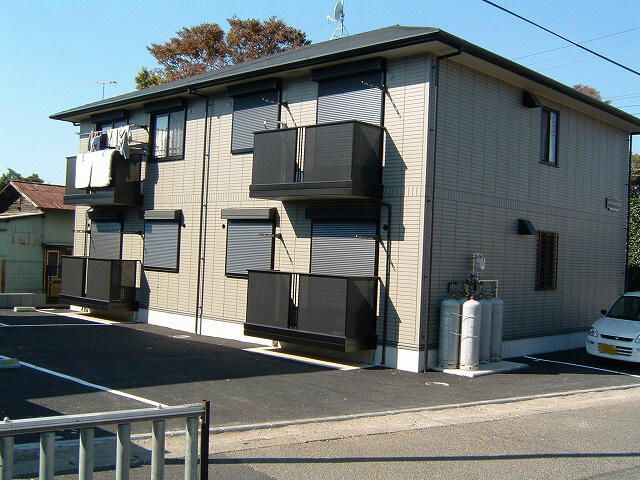 ラークパレスⅢ 102号室 外観