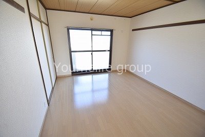 クレスト・マンション ベッドルーム