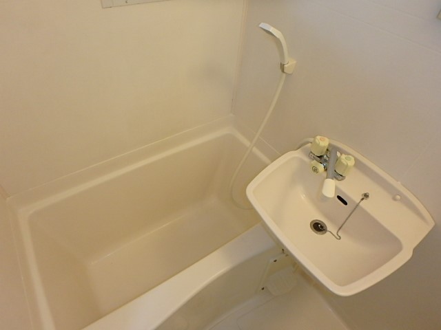 ドミール五番館 風呂画像