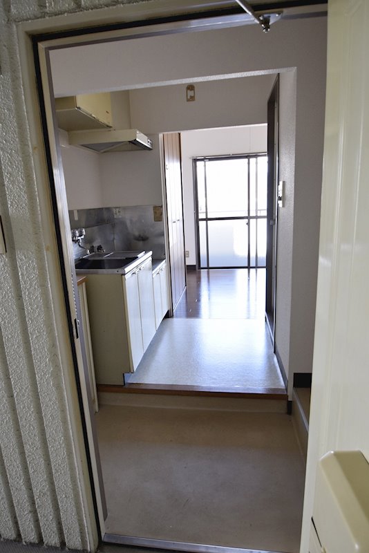 ひかりビル 玄関