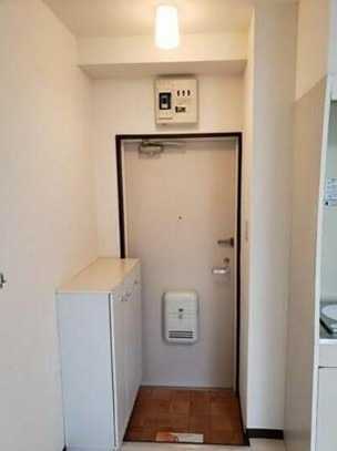 DMニューライフ湘南 玄関