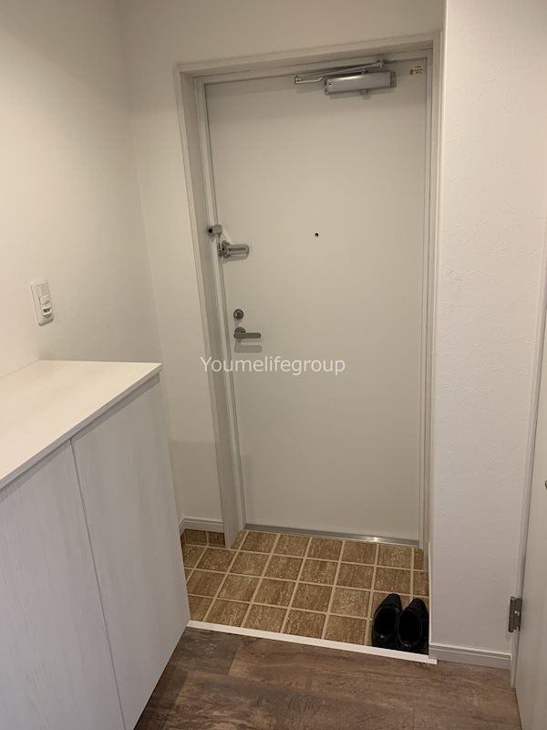 シャトーライフ平塚Ⅱ 玄関