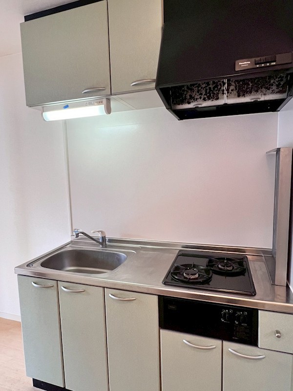 イーストアヴェニュー片瀬Ⅰ キッチン